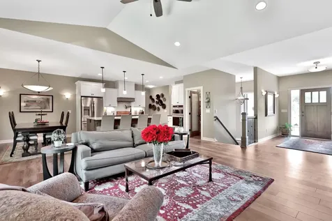 4144 Shady Oak Road S Minnetonka MN 55343