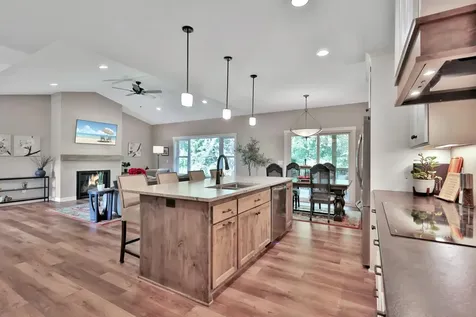 4144 Shady Oak Road S Minnetonka MN 55343
