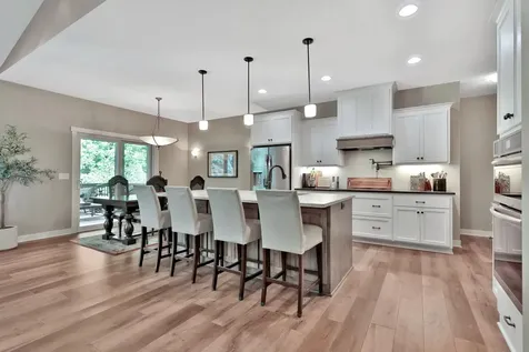 4144 Shady Oak Road S Hopkins MN 55343