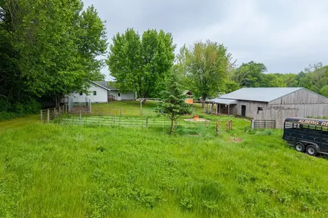 34602 250th Avenue Erhard MN 56534