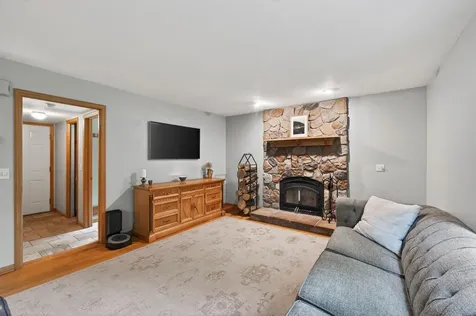 27421 Quinlan Avenue Lindstrom MN 55045