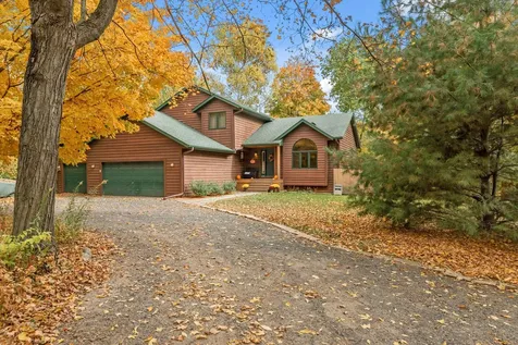 27421 Quinlan Avenue Lindstrom MN 55045