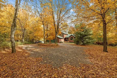 27421 Quinlan Avenue Lindstrom MN 55045