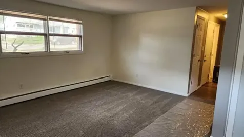 1738 Hawthorne Avenue E Saint Paul MN 55106