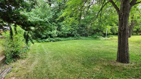1738 Hawthorne Avenue E Saint Paul MN 55106