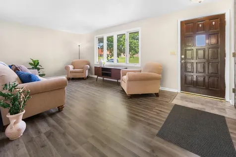 1013 4 1/2 Avenue N Sauk Rapids MN 56379