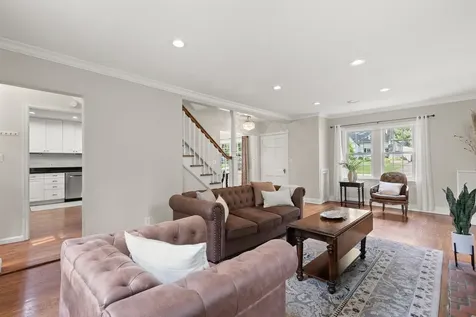 220 Holly Road Hopkins MN 55343