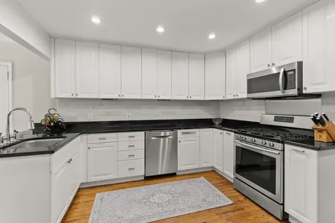 220 Holly Road Hopkins MN 55343