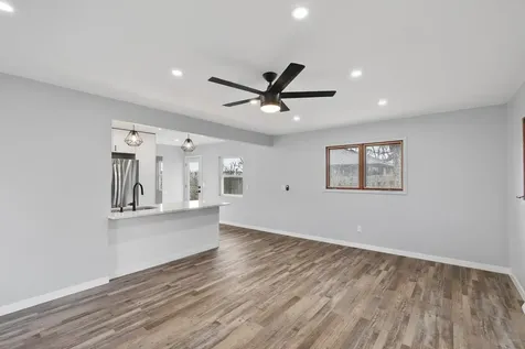 8912 Tretbaugh Drive Bloomington MN 55431