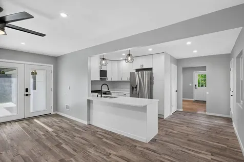 8912 Tretbaugh Drive Bloomington MN 55431