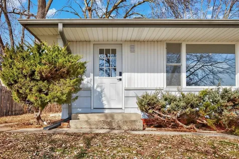8912 Tretbaugh Drive Bloomington MN 55431