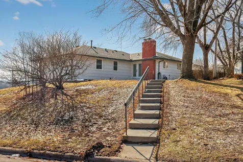 8912 Tretbaugh Drive Bloomington MN 55431
