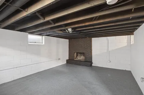 8912 Tretbaugh Drive Bloomington MN 55431