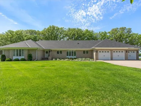 17887 Riverwood Drive Little Falls MN 56345