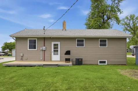 333 3rd Avenue E Hunter ND 58048