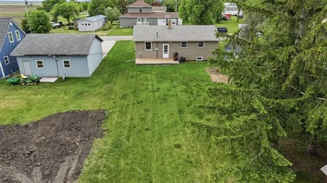 333 3rd Avenue E Hunter ND 58048