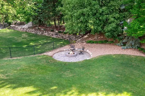 9800 Evergreen Avenue N Brooklyn Park MN 55443