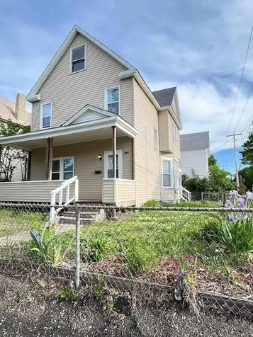 743 Charles Avenue Saint Paul MN 55104