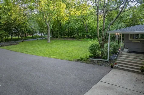 18150 Honeysuckle Lane Wayzata MN 55391