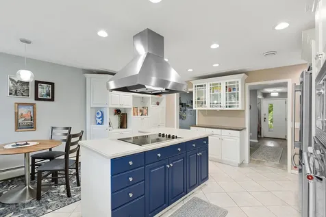 18150 Honeysuckle Lane Wayzata MN 55391