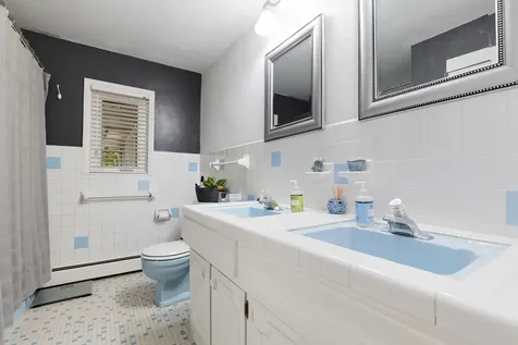 18150 Honeysuckle Lane Wayzata MN 55391