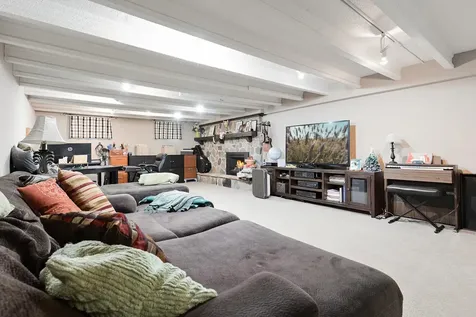 18150 Honeysuckle Lane Wayzata MN 55391