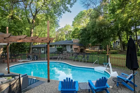 18150 Honeysuckle Lane Wayzata MN 55391