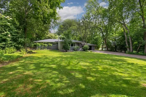 18150 Honeysuckle Lane Wayzata MN 55391