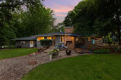 18150 Honeysuckle Lane Wayzata MN 55391