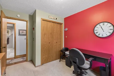 1420 Knoll Drive Shoreview MN 55126