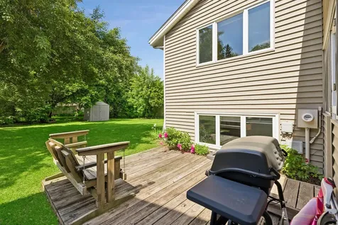 1420 Knoll Drive Shoreview MN 55126