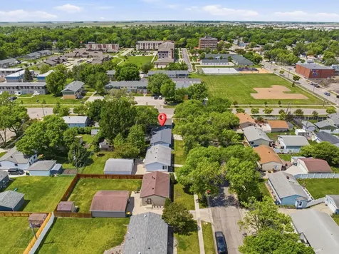 105 8th Avenue E West Fargo ND 58078
