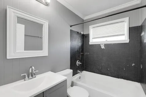 1814 4th Avenue N Minneapolis MN 55405