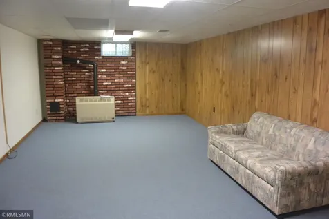 1110 Mcleod Avenue N Glencoe MN 55336