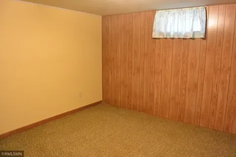 1110 Mcleod Avenue N Glencoe MN 55336