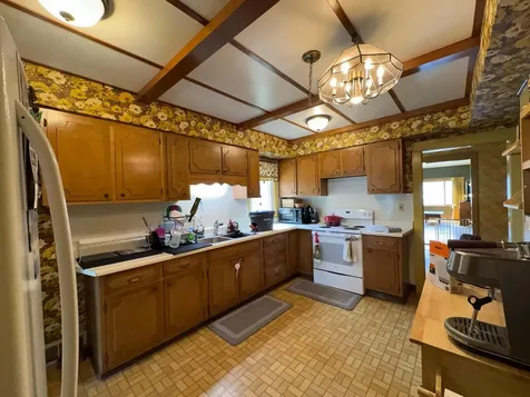 412 4th Street NE Little Falls MN 56345