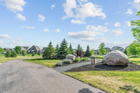 16265 Duskwood Trail Lakeville MN 55044