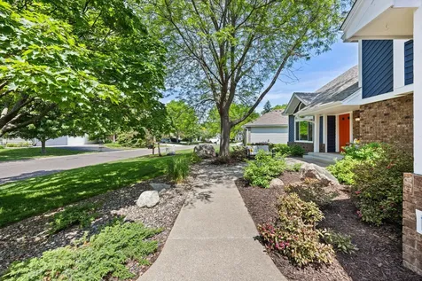 4150 Columbine Court Vadnais Heights MN 55127