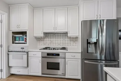 6016 Olinger Circle Edina MN 55436