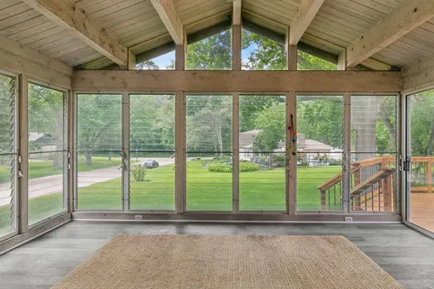 6016 Olinger Circle Edina MN 55436