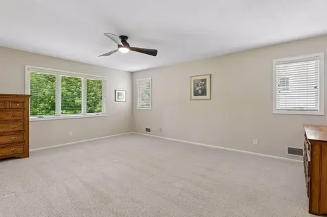 6016 Olinger Circle Edina MN 55436