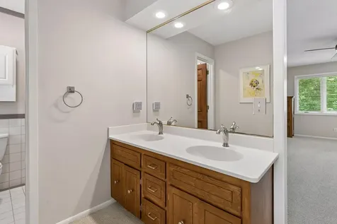 6016 Olinger Circle Edina MN 55436