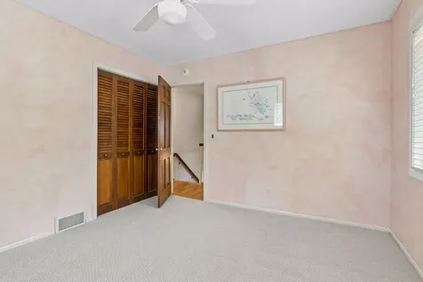 6016 Olinger Circle Edina MN 55436