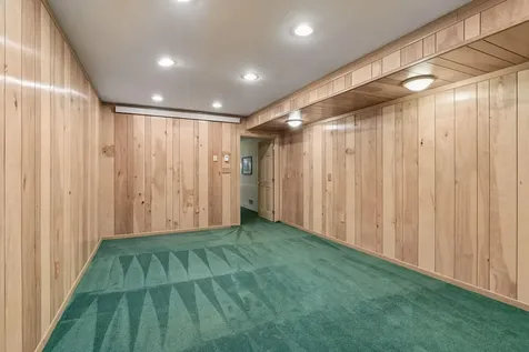 6016 Olinger Circle Edina MN 55436