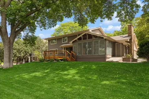 6016 Olinger Circle Edina MN 55436