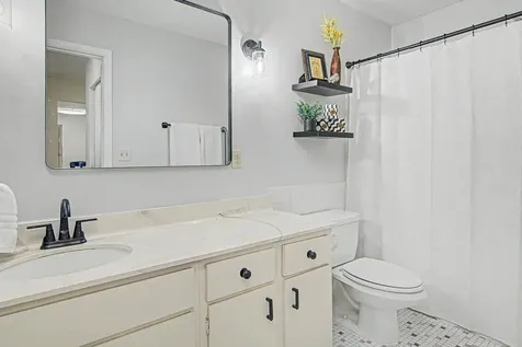 255 Westview Drive West Saint Paul MN 55118