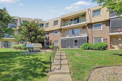 255 Westview Drive West Saint Paul MN 55118