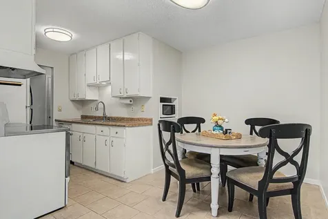255 Westview Drive West Saint Paul MN 55118