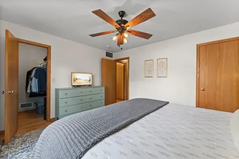 735 Marigold Drive Cambridge MN 55008