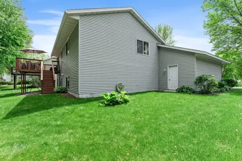 735 Marigold Drive Cambridge MN 55008